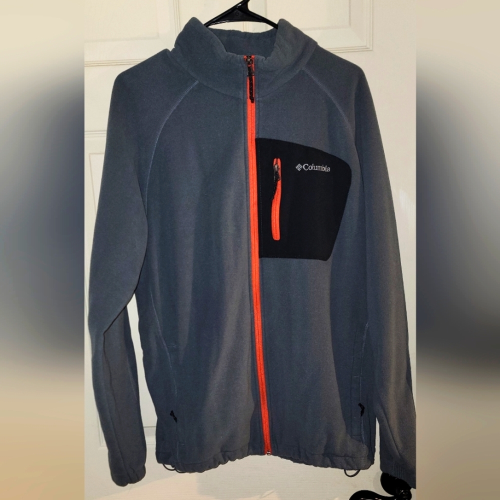 Mens Columbia Full Zip Jacket. Mens Size L. Excellent Used Condition